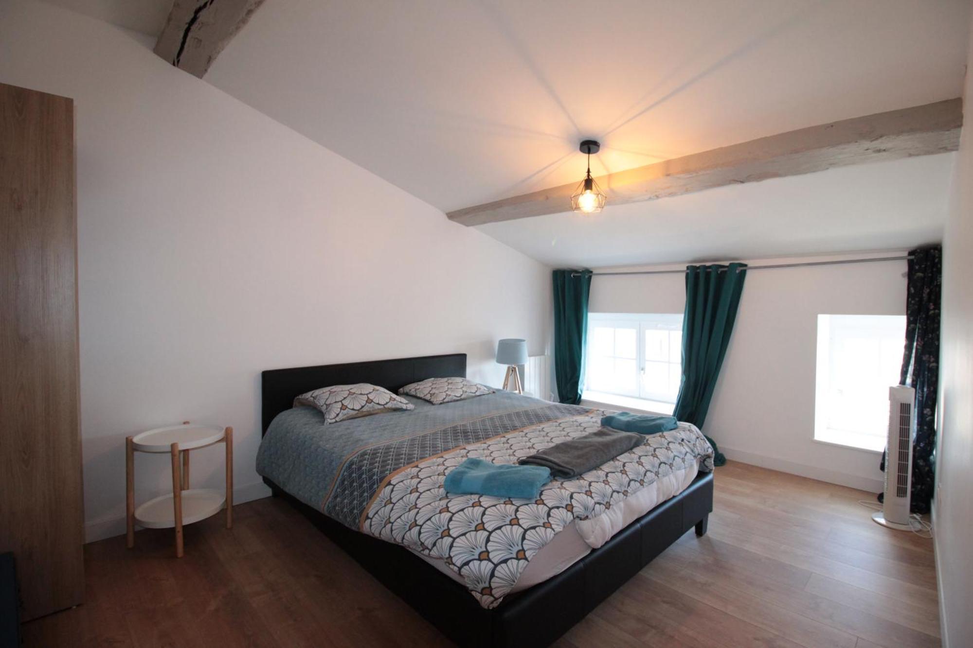 Logement Neuf "Meuse" - Hyper Centre - Parking Proche - Proche Gare - 4 Chambres - Terrasse Couverte - Wifi ! Gere Par Prestazen'Services Verdún Exterior foto